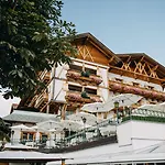 Oberforsthof Hotel 4*