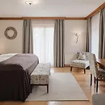 Oberforsthof 4*