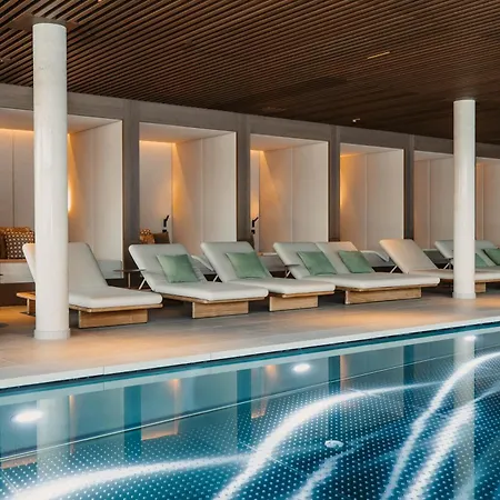 欧博弗斯特霍夫酒店 4*